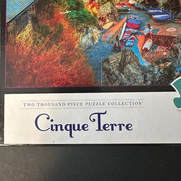 BUFFALO CINQUE TERRE 2000 PIECE JIGSAW PUZZLE FEATURING THE ITALIAN COASTLINE - Picture 2 of 5